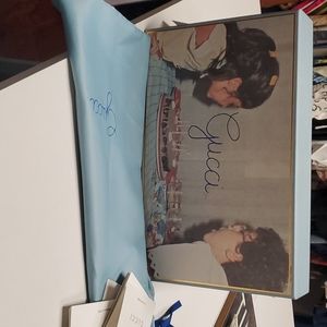 Gucci box with paper and silk bag
